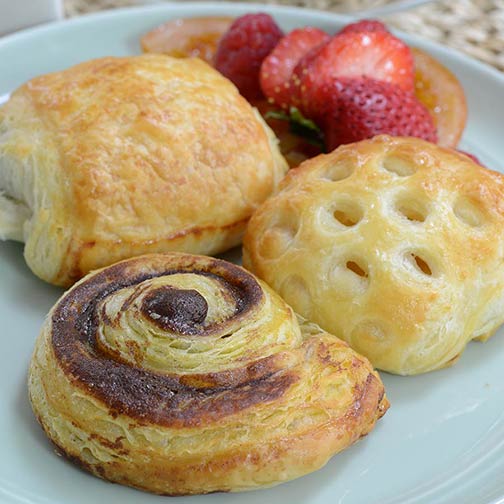 Cinnamon Roll, Apple Pocket, Pain Au Chocolat Mini Danish - 1.25 oz, Unbaked